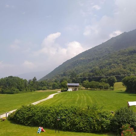 Panoramic Green Valley Sulzano Kültér fotó